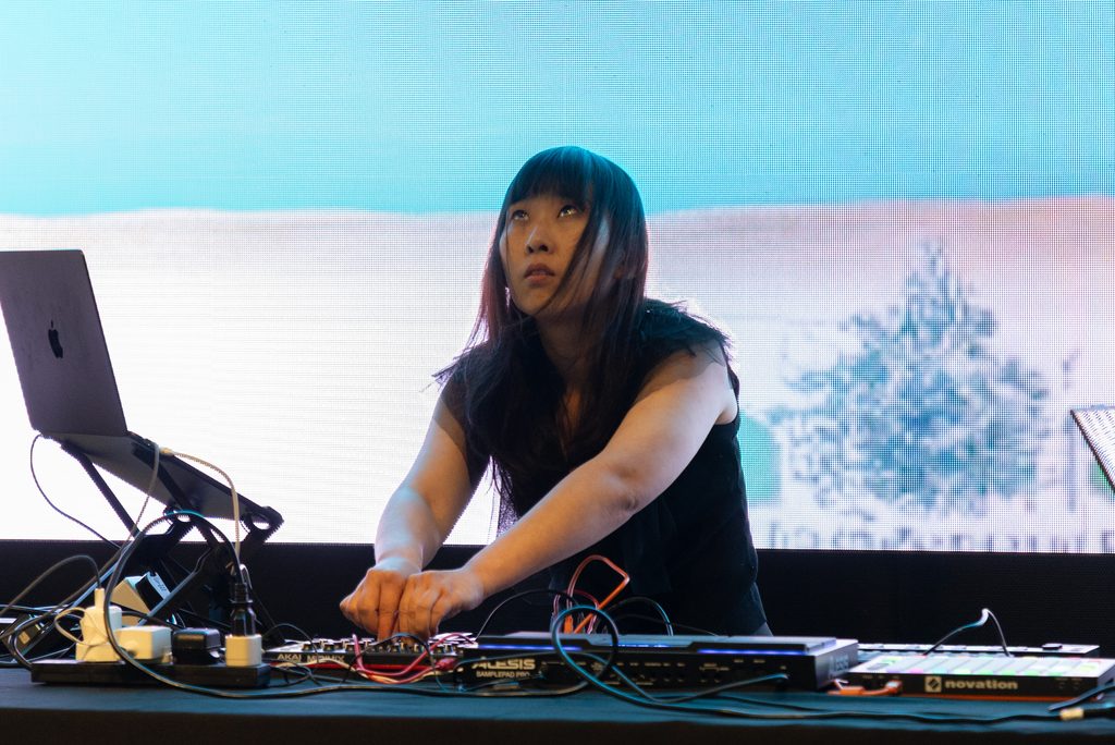 An-Ting 安婷, photographed by Camila Picolo